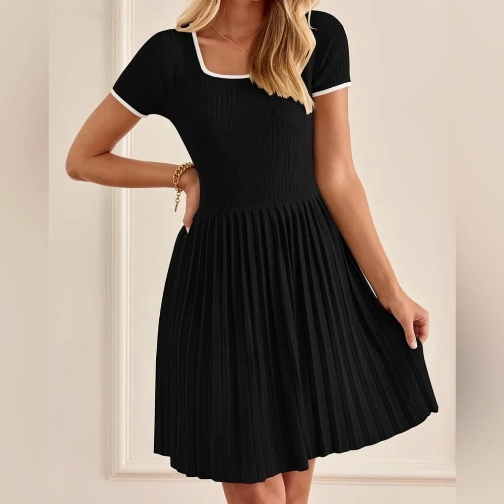 Square Cut Ribbed Little Black Dress NEW Small - Picture 6 of 7